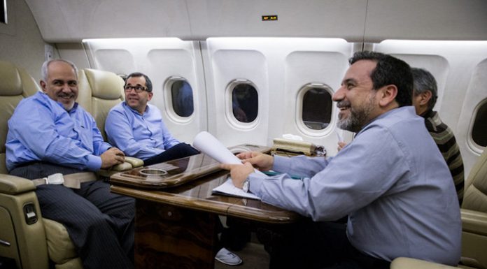 Avec l’approbation de Khamenei, Araqchi est devenu secrétaire du Conseil stratégique des relations étrangères