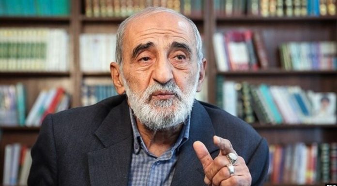 Shariatmadari: Le slogan «ni est ni ouest» était ancien