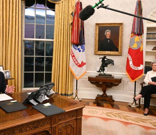 Président Trump : Nous ne voulons pas négocier avec le régime iranien au pouvoir ni entretenir de relations avec lui