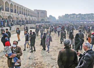 Thousands rally in central Iran to protest water shortages