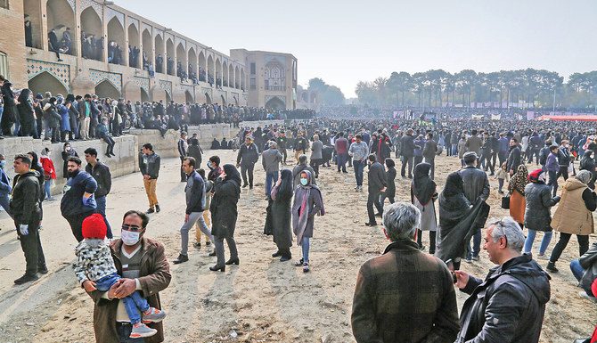Thousands rally in central Iran to protest water shortages