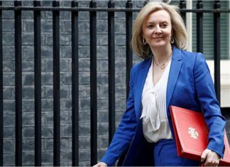 British Foreign Secretary: Putin’s allies will have nowhere to hide if Ukraine invaded