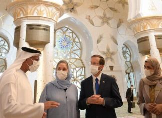 Israeli President at Sheikh Zayed Grand Mosque in Abu Dhabi: Middle East to choose, peace and hope or chaos led by Iran