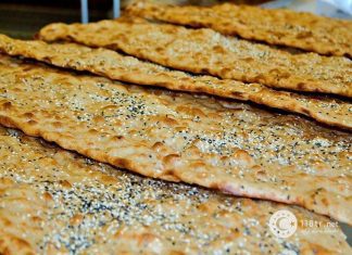 The share of each Iranian is 250 grams of bread per day